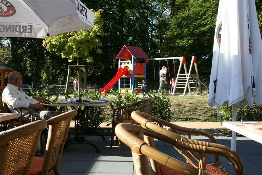 Das Hudewald Hotel & Resort Юкеріц Екстер'єр фото