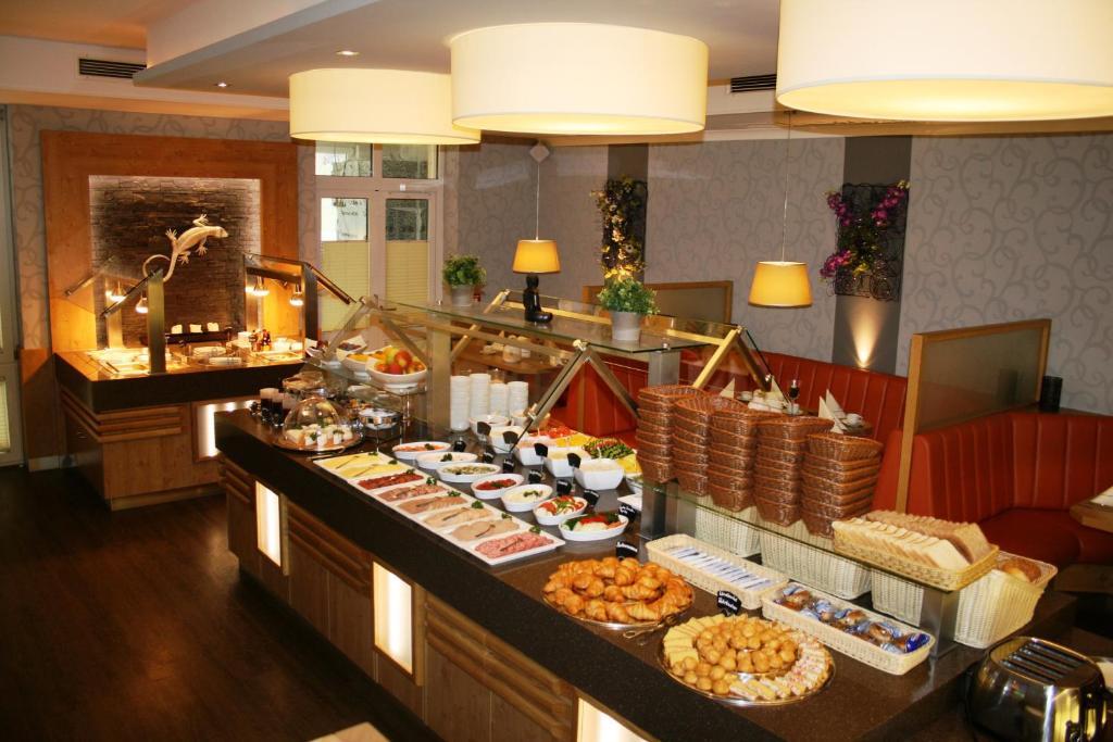 Das Hudewald Hotel & Resort Юкеріц Екстер'єр фото